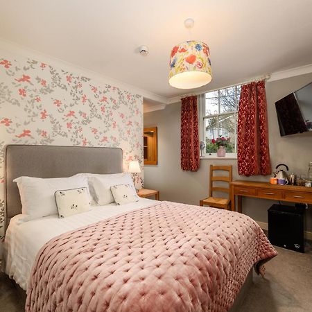 فندق The Hare And Hounds, Levens المظهر الخارجي الصورة